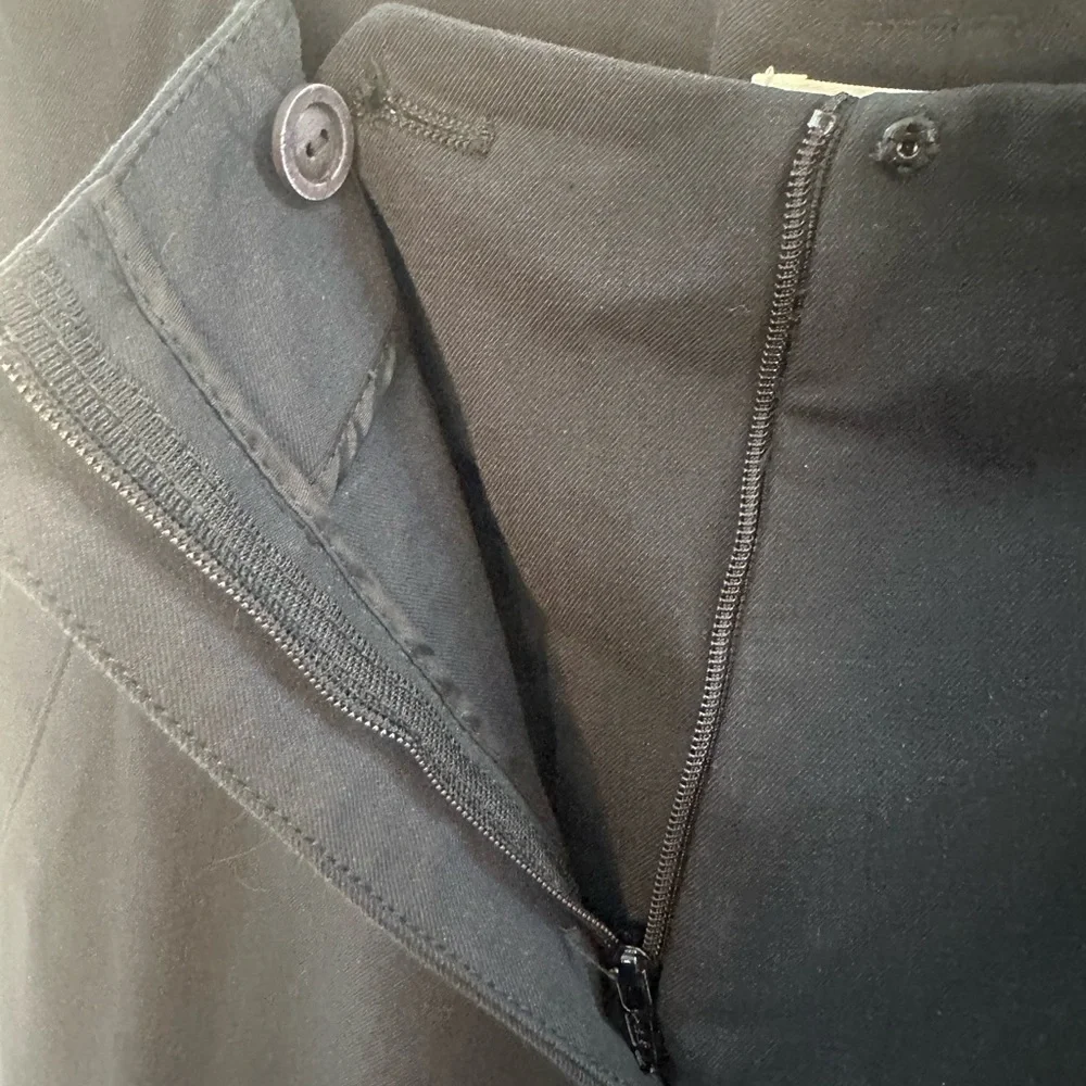 Gunex Made in Italy Black Tailored Ankle Pants Button Hem Size US 2 - Picture 7 of 12